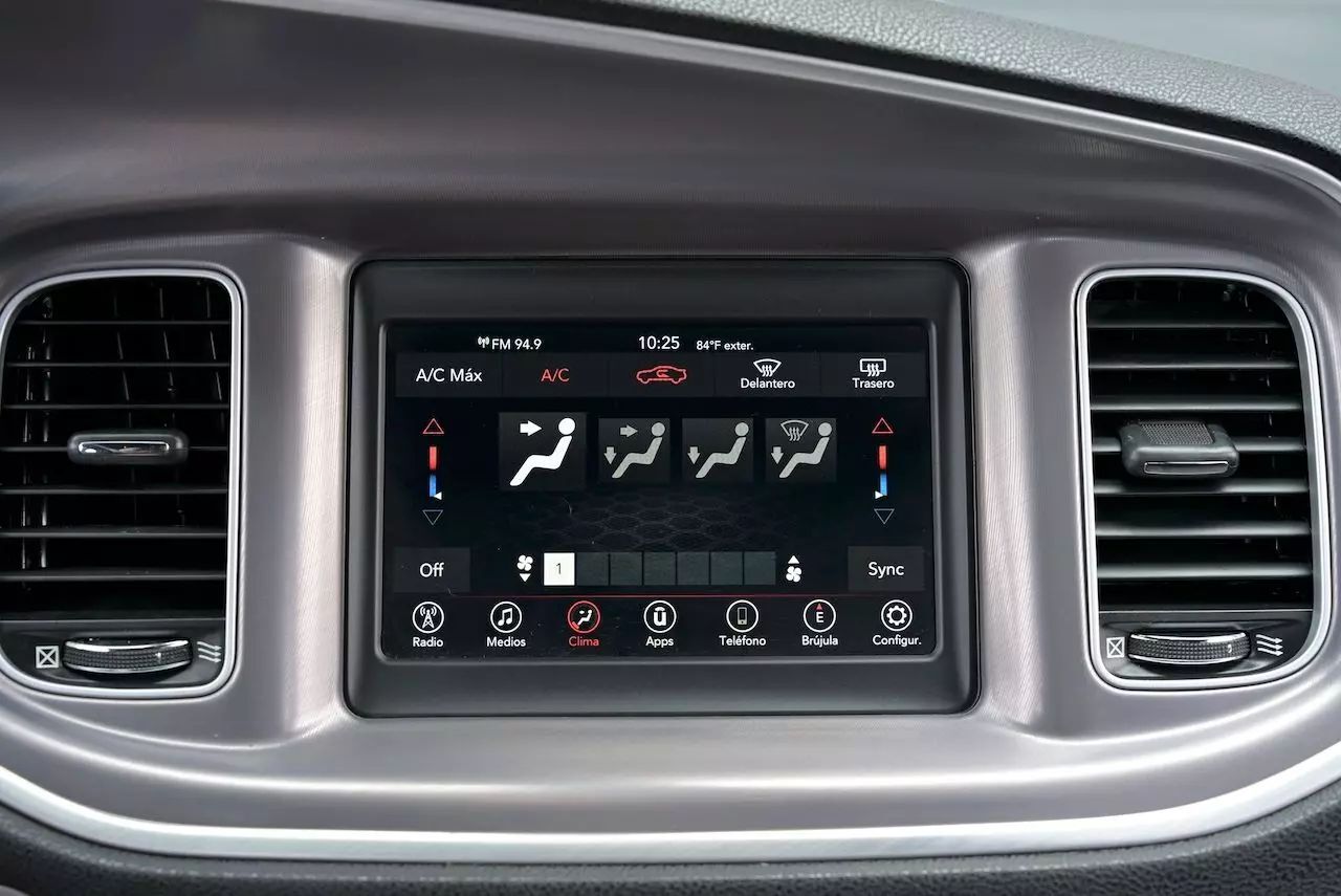 2022 Dodge Charger SXT Sedan 4D Doral FL