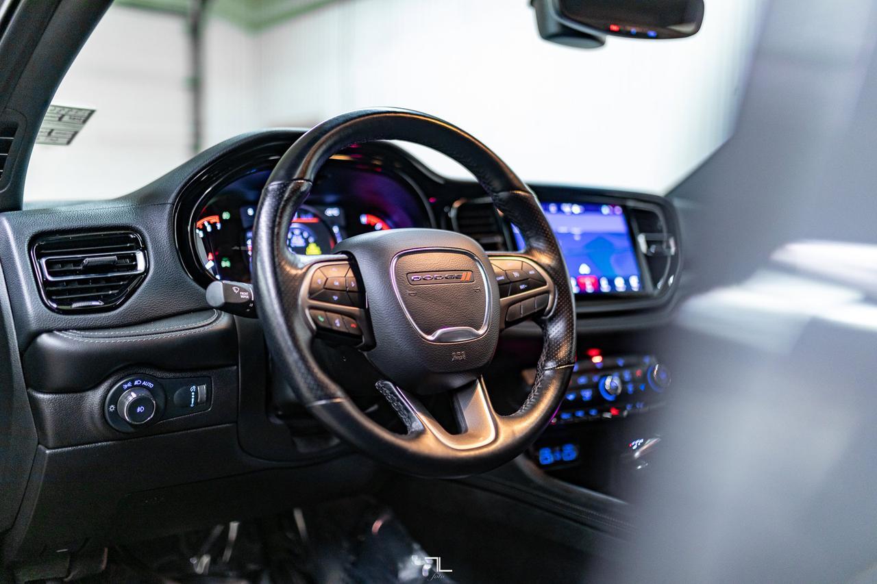 2022 Dodge Durango AWD SXT Nav Roof BCam Red Deer AB