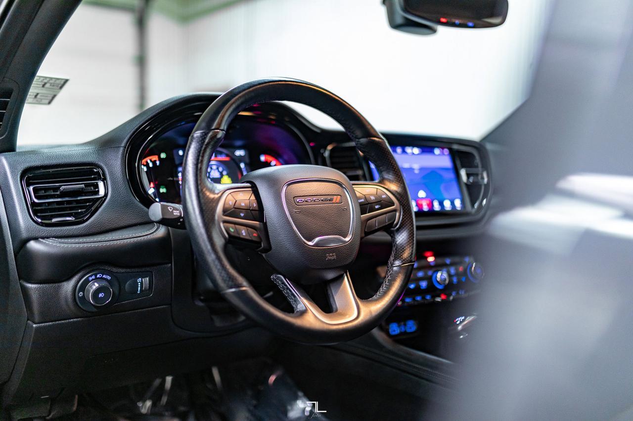 2022 Dodge Durango AWD SXT Nav Roof BCam Red Deer AB