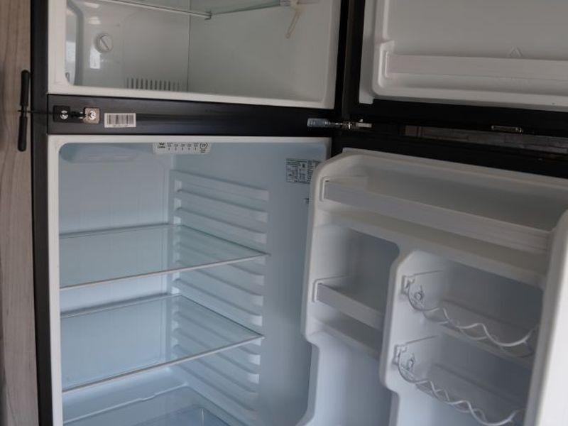 2022 Dutchmen Coleman M-251TQ Price UT