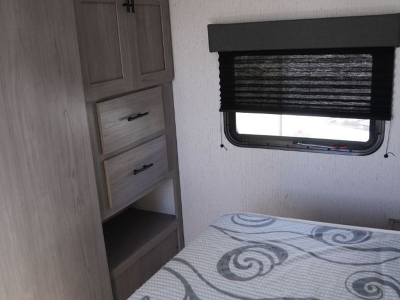 2022 Dutchmen Coleman M-251TQ Price UT