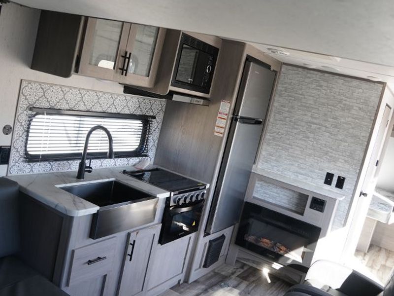 2022 Dutchmen Coleman M-251TQ Price UT