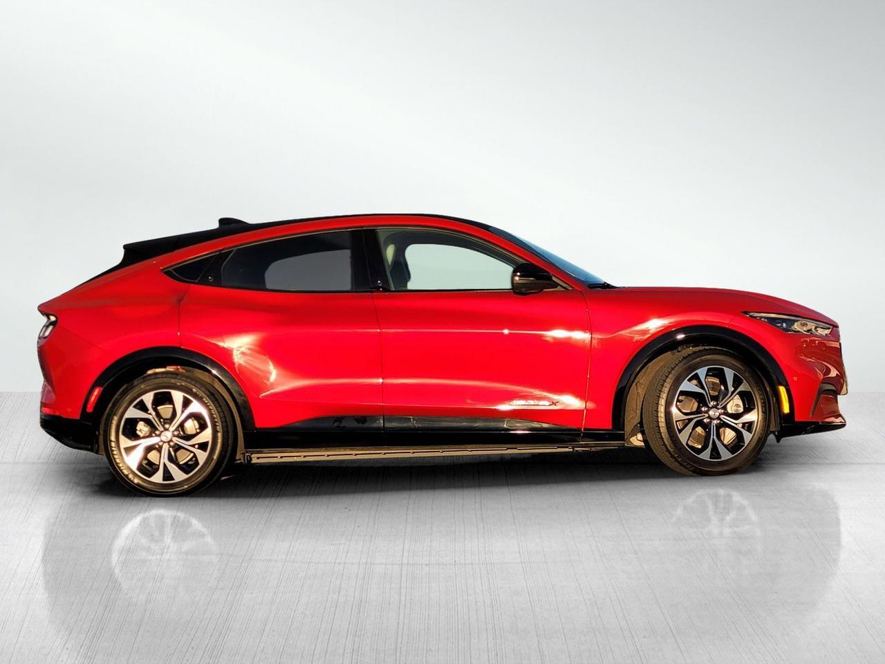 2022 FORD MUSTANG MACH-E PREMIUM