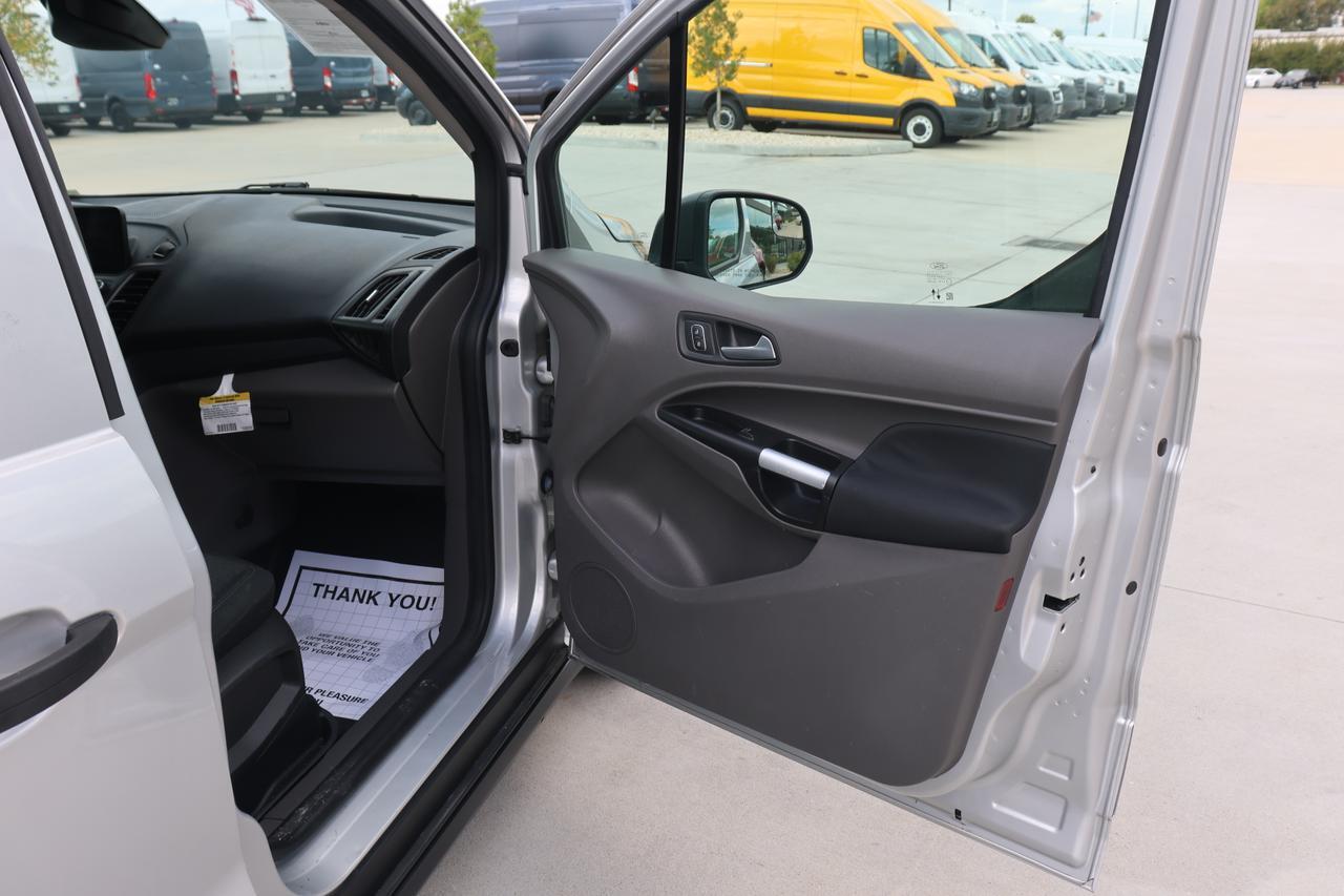 2022 FORD TRANSIT CONNECT XLT SILVER at G Motors