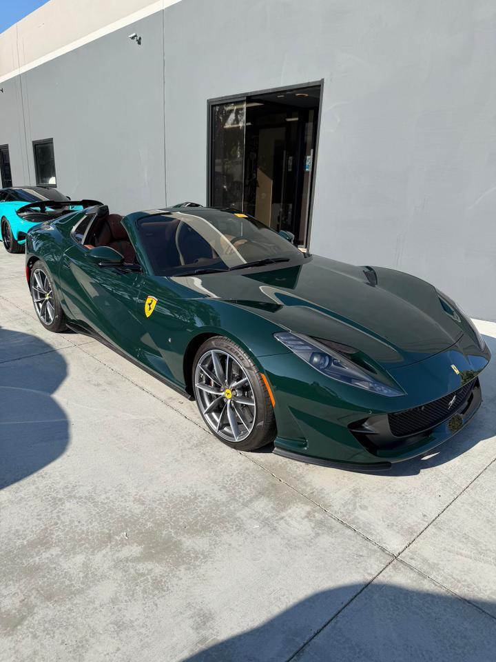 2022 Ferrari 812 GTS