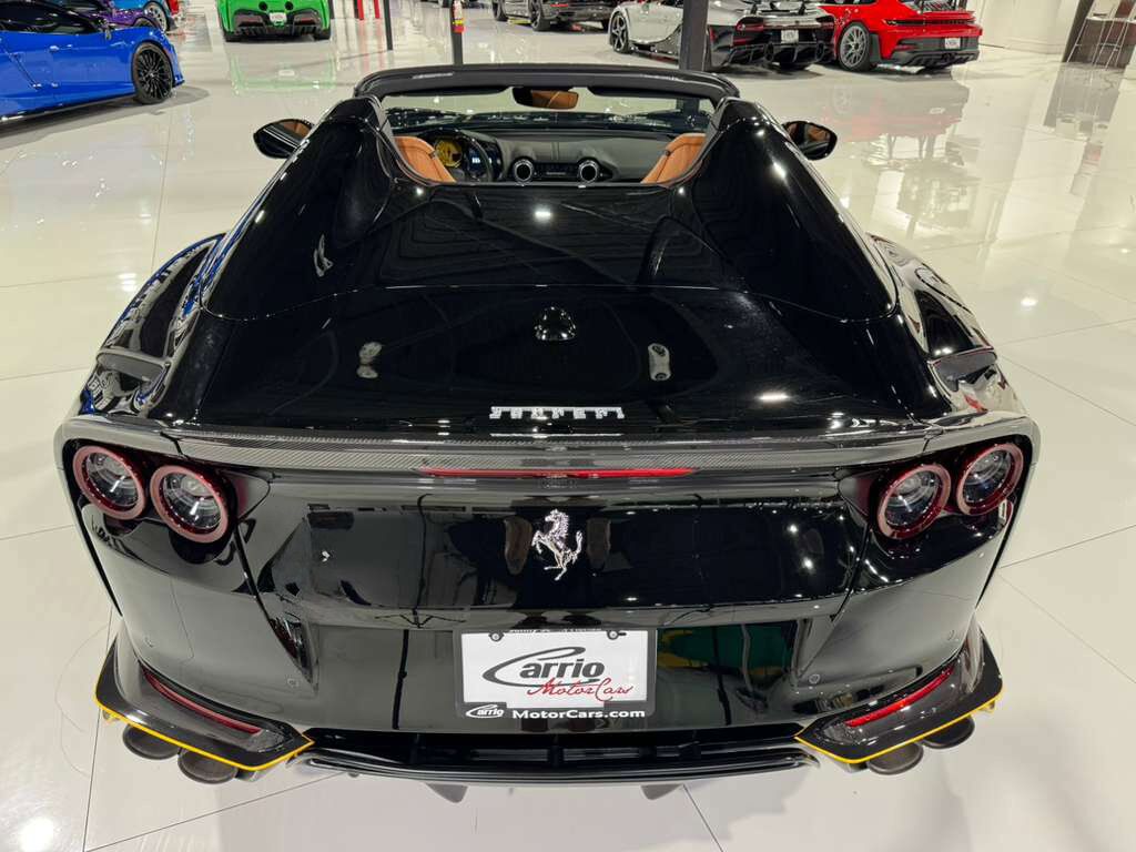2022 Ferrari 812 GTS Nero B/B paint, Cuoio interior, suspension lifter, forged racing wheels, carbon galore AND MORE!! Fort Lauderdale FL