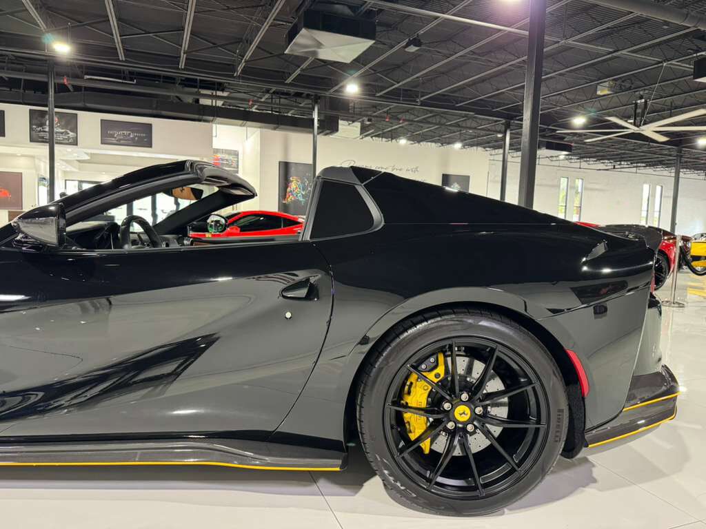 2022 Ferrari 812 GTS Nero B/B paint, Cuoio interior, suspension lifter, forged racing wheels, carbon galore AND MORE!! Fort Lauderdale FL