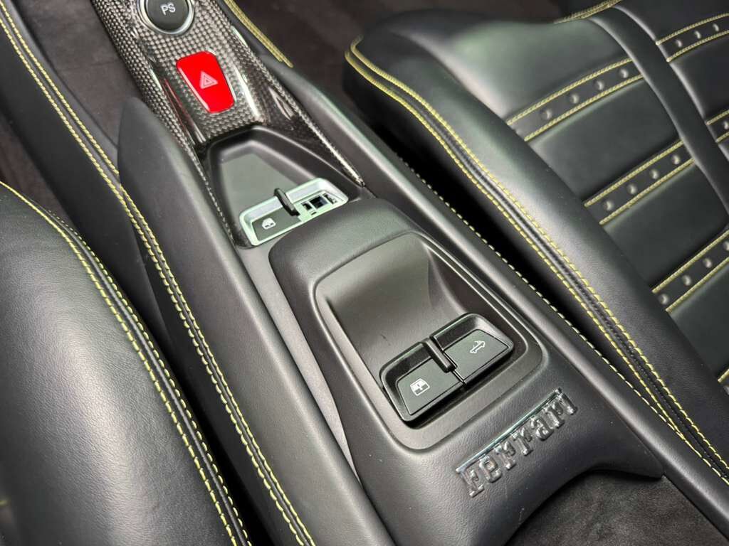 2022 Ferrari F8 Spider Fort Lauderdale FL