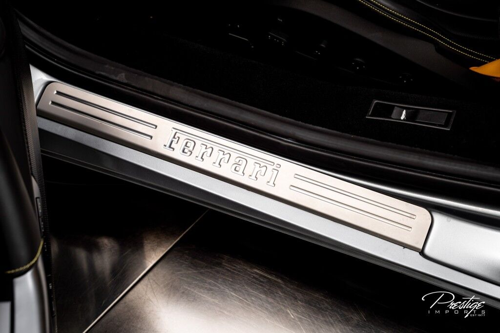 2022 Ferrari F8 Spider North Miami Beach FL