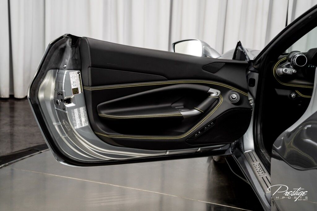 2022 Ferrari F8 Spider North Miami Beach FL