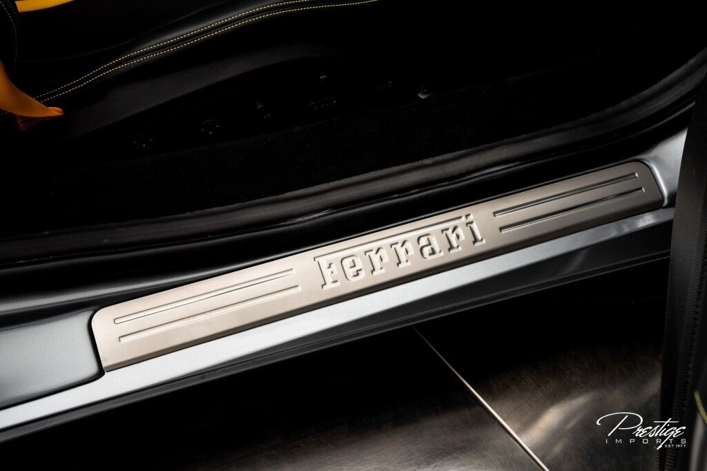 2022 Ferrari F8 Spider North Miami Beach FL