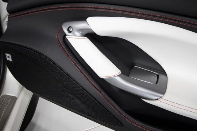 2022 Ferrari F8 Spider ($443,444 MSRP!!) *$136,426 IN FACTORY OPTIONS!!* *ONLY 3400 MILES* *ONE-OF-A-KIND* San Diego CA