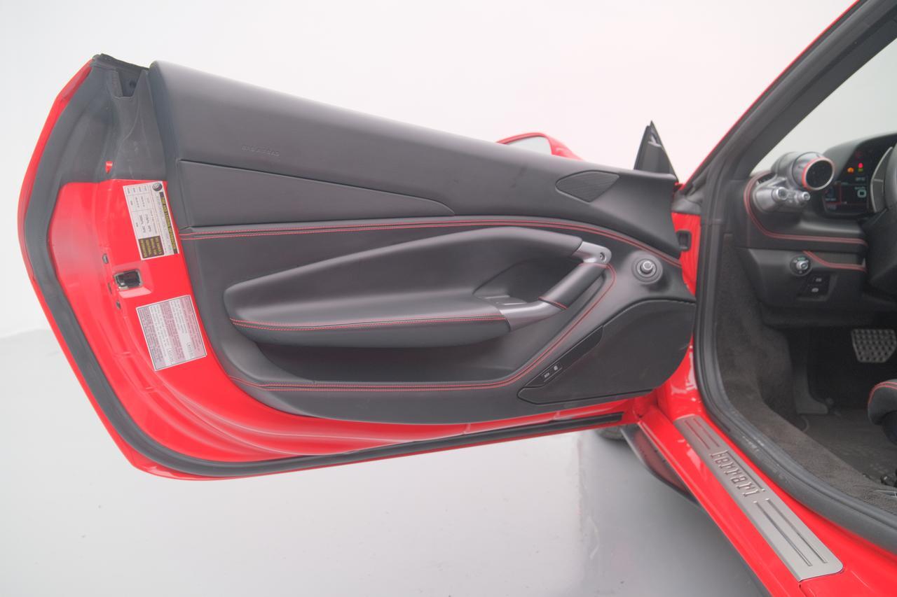 2022 Ferrari F8 Spider Base Miami FL