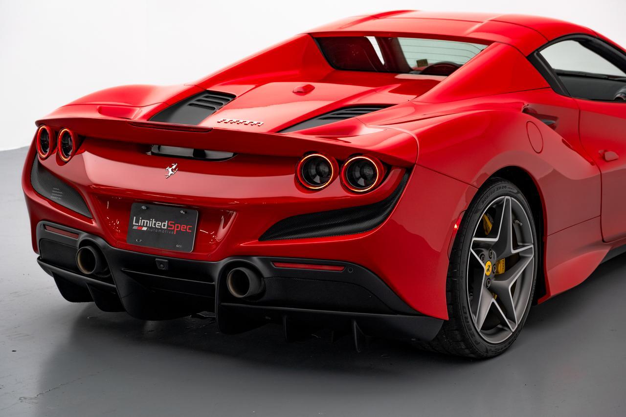 2022 Ferrari F8 Spider Base Miami FL