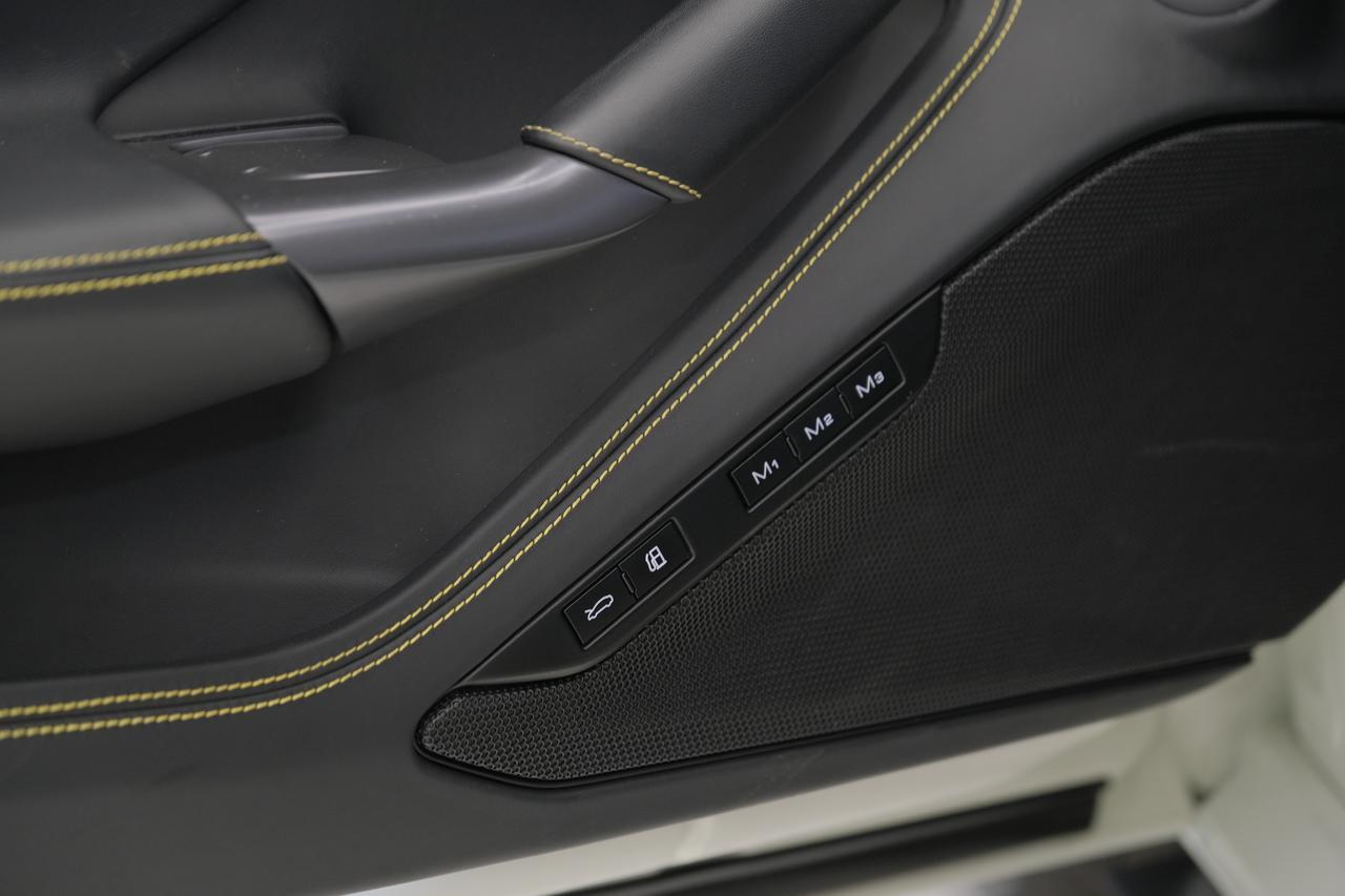 2022 Ferrari F8 Spider Base Miami FL