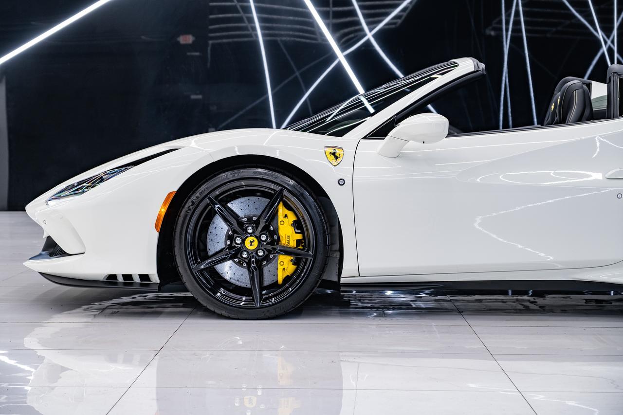 2022 Ferrari F8 Spider Base Miami FL