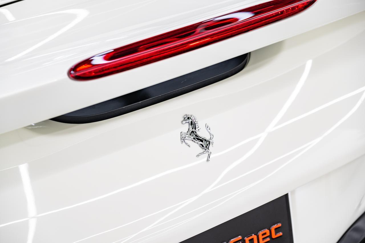 2022 Ferrari F8 Spider Base Miami FL