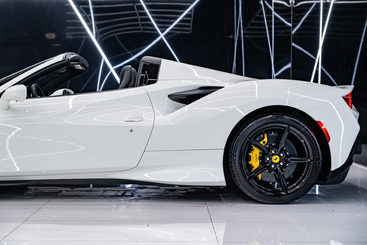 2022 Ferrari F8 Spider Base Miami FL