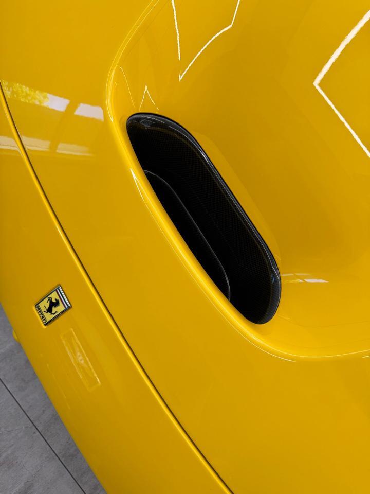 2022 Ferrari F8 Tributo Base Indianapolis IN