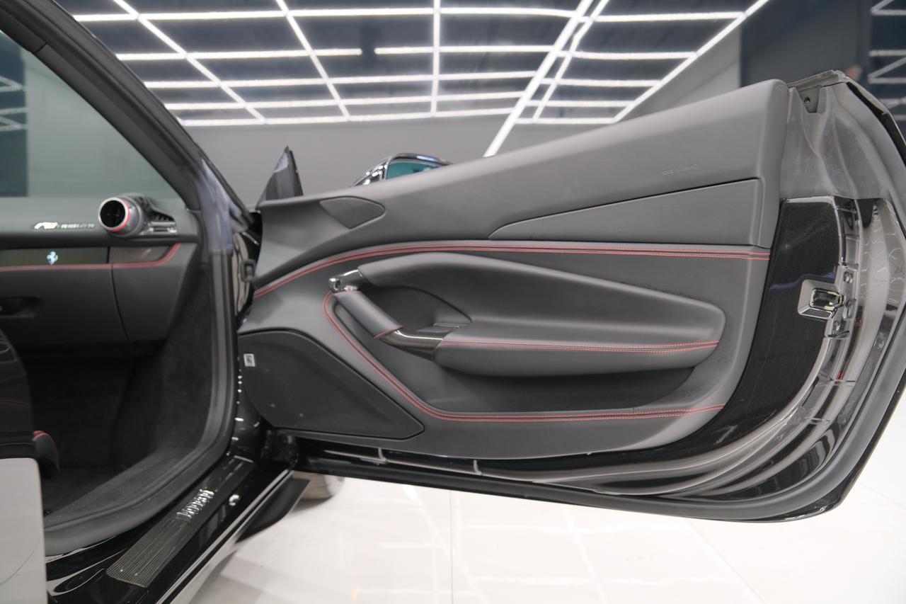2022 Ferrari F8 Tributo Base Miami FL