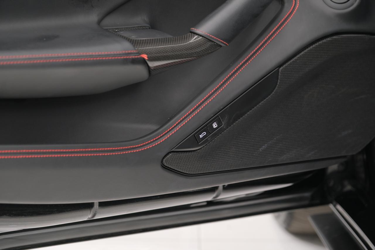 2022 Ferrari F8 Tributo Base Miami FL