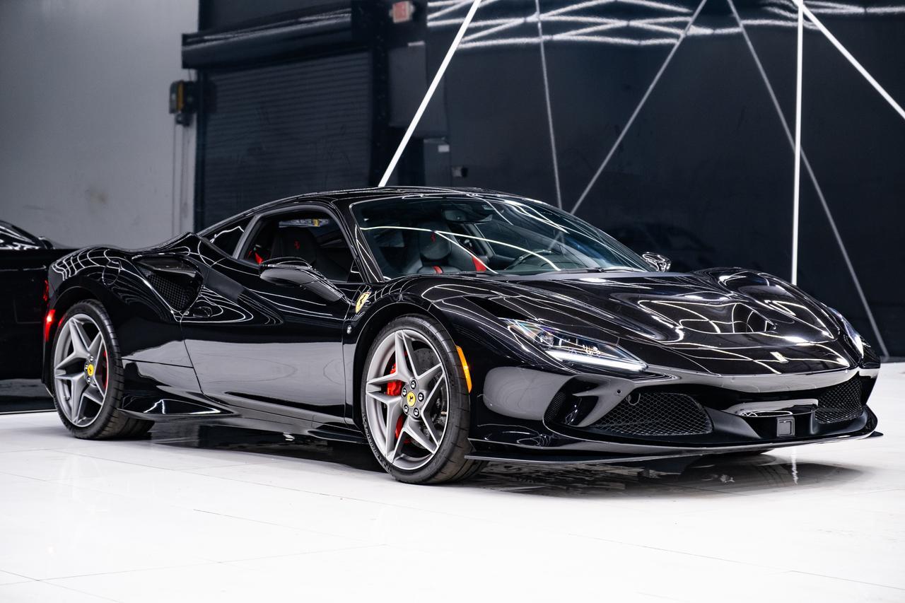 2022 Ferrari F8 Tributo Base