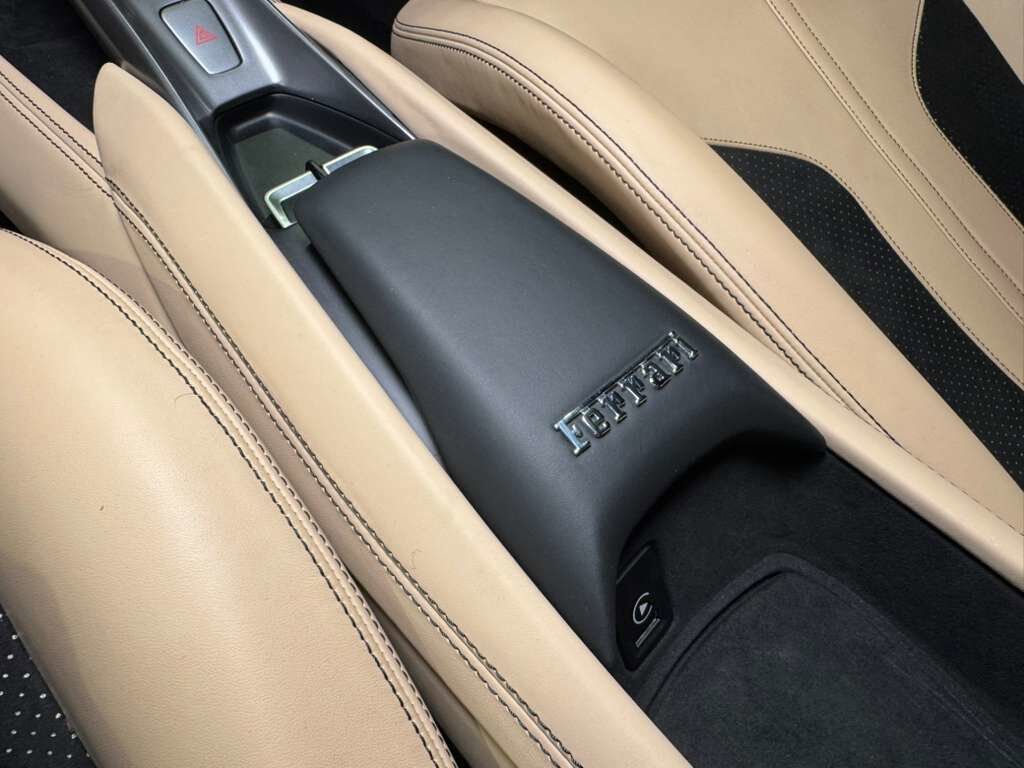 2022 Ferrari F8 Tributo Rosso Corsa paint,Sabbia interior,front lifter, carbon racing seats,JBL audio system AND MUCH MORE!! Fort Lauderdale FL