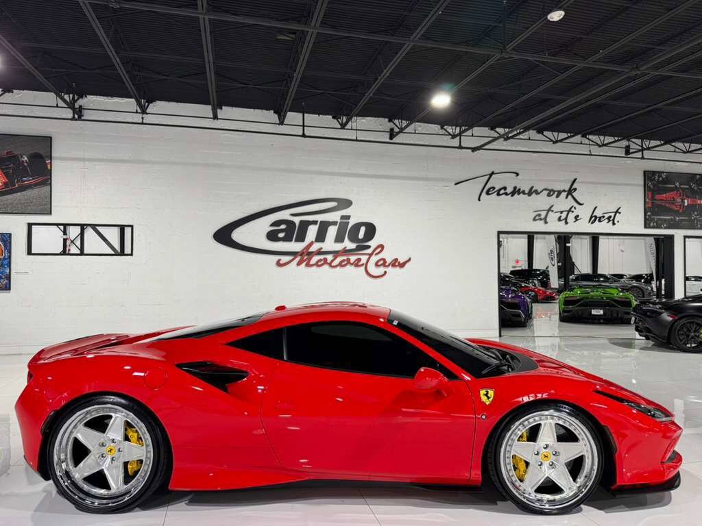 2022 Ferrari F8 Tributo Rosso Scuderia paint, carbon fiber steering wheel + LEDs, passenger display, front camera AND MORE!! Fort Lauderdale FL