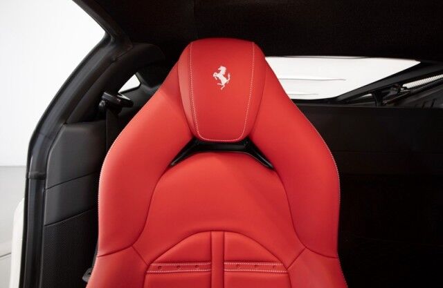 2022 Ferrari F8 Tributo *WHITE ON RED* *$56,548 IN OPTIONS* *ONLY 3700 MILES* San Diego CA