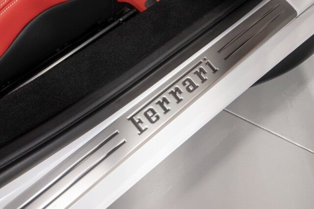 2022 Ferrari F8 Tributo *WHITE ON RED* *$56,548 IN OPTIONS* *ONLY 3700 MILES* San Diego CA