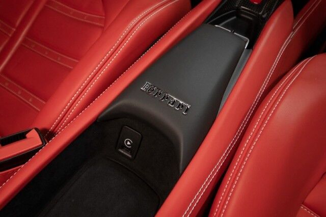 2022 Ferrari F8 Tributo *WHITE ON RED* *$56,548 IN OPTIONS* *ONLY 3700 MILES* San Diego CA
