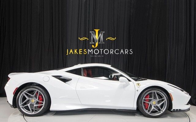 2022 Ferrari F8 Tributo *WHITE ON RED* *$56,548 IN OPTIONS* *ONLY 3700 MILES* San Diego CA