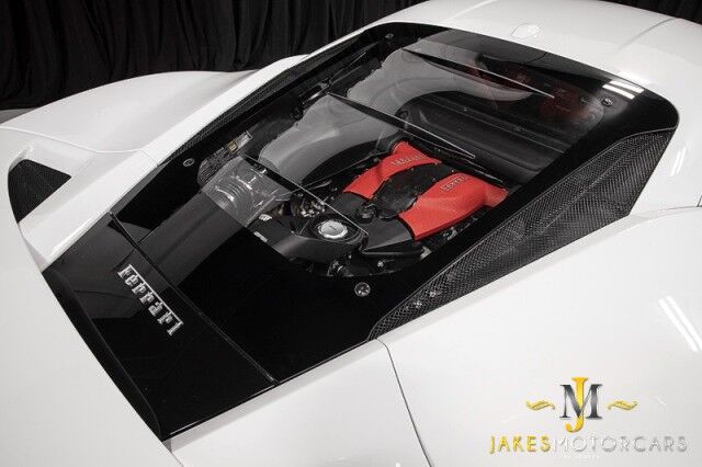 2022 Ferrari F8 Tributo *WHITE ON RED* *$56,548 IN OPTIONS* *ONLY 3700 MILES* San Diego CA