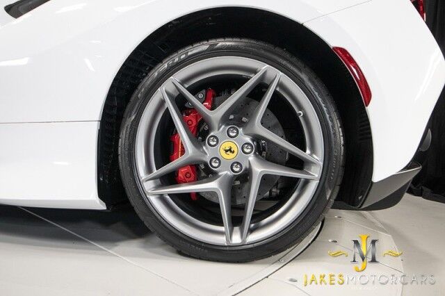 2022 Ferrari F8 Tributo *WHITE ON RED* *$56,548 IN OPTIONS* *ONLY 3700 MILES* San Diego CA