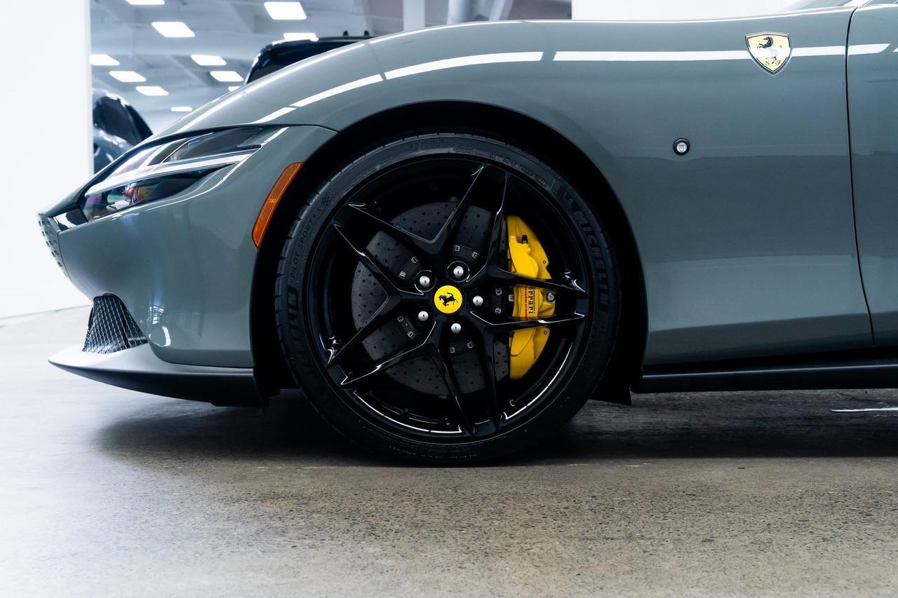 2022 Ferrari Roma Extracampionario Grigio Medio Carbon Ceramic Brake Portland OR