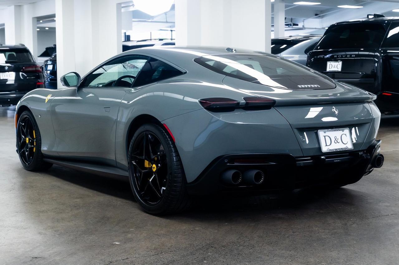 2022 Ferrari Roma Extracampionario Grigio Medio Carbon Ceramic Brake Portland OR