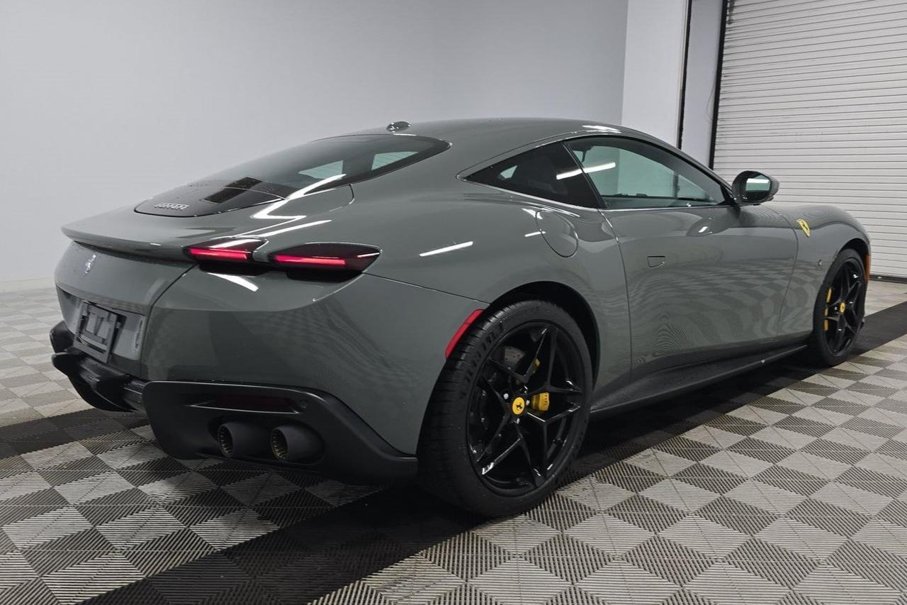 2022 Ferrari Roma Extracampionario Grigio Medio Portland OR