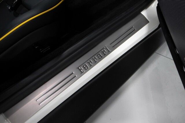 2022 Ferrari Roma *PASSENGER DISPLAY* *HIGH POWER HIFI SOUND* *4900 MILES* *1-OWNER* San Diego CA
