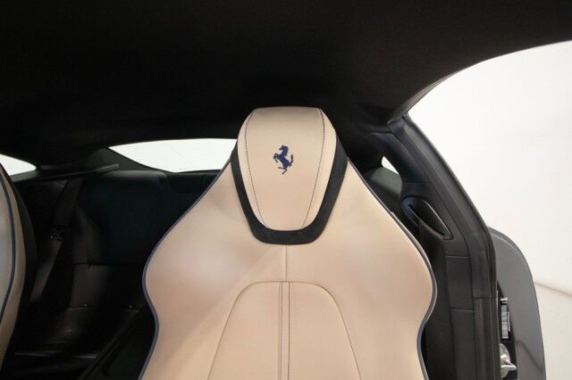 2022 Ferrari Roma Roma ($275,375 MSRP) *SPECIAL ORDER COLOR* *6800 MILES* San Diego CA