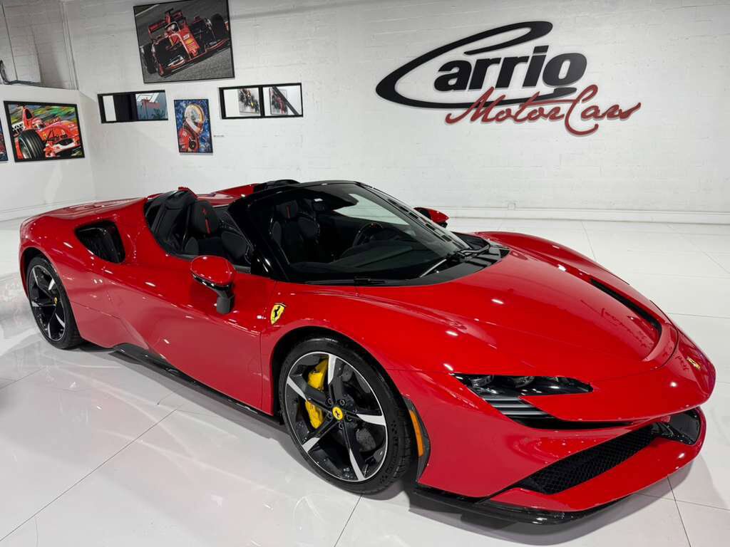 2022 Ferrari SF90 Spider