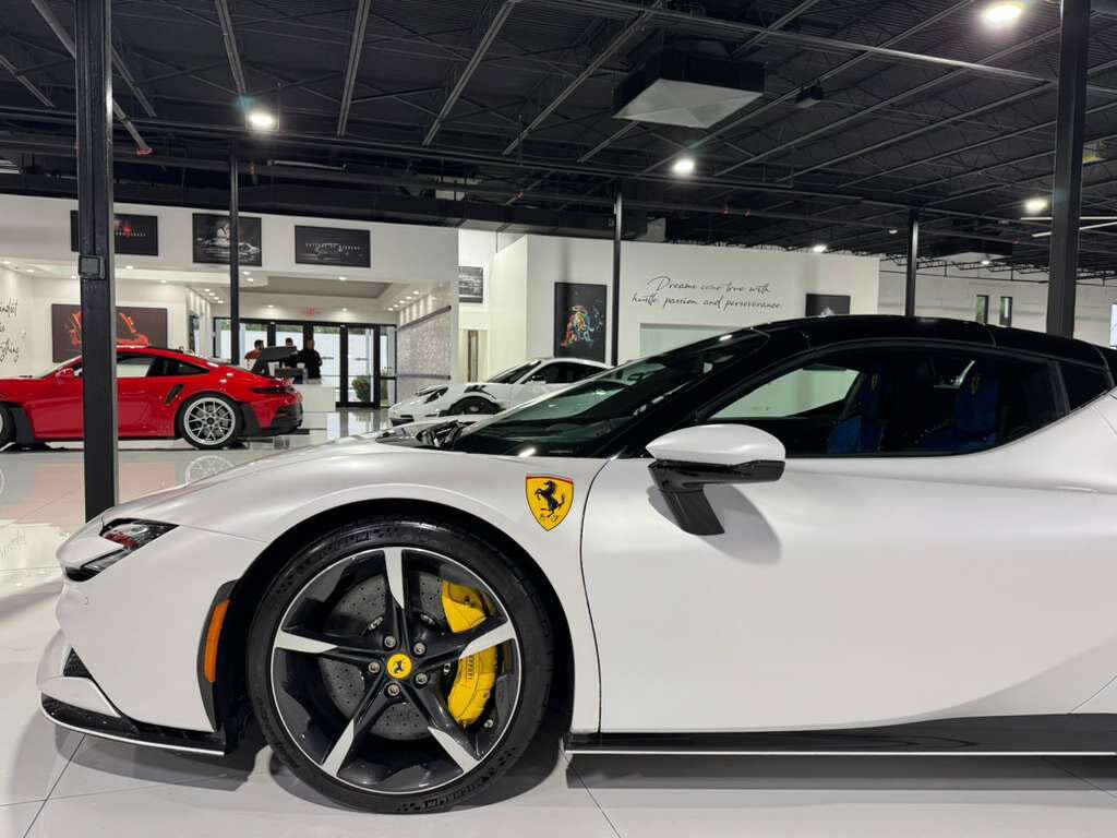 2022 Ferrari SF90 Spider Fort Lauderdale FL