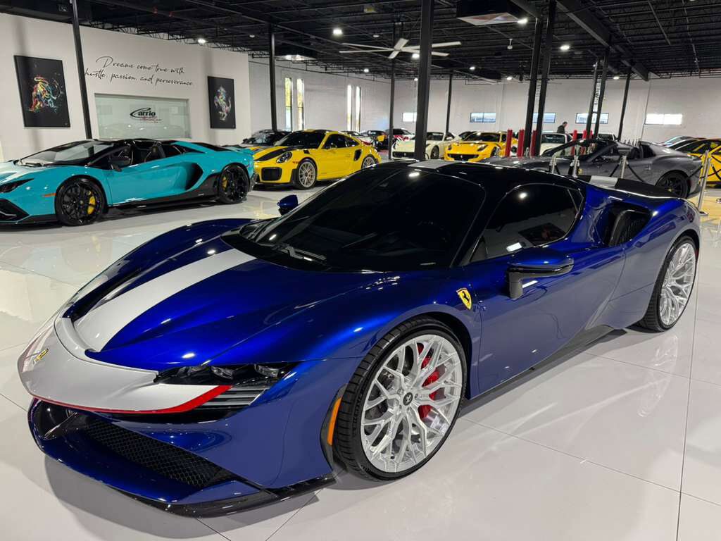 2022 Ferrari SF90 Spider MASSIVE $826,928 STICKER!! Blu Elettrico paint,carbon racing seats,JBL audio,carbon galore & MORE! Fort Lauderdale FL