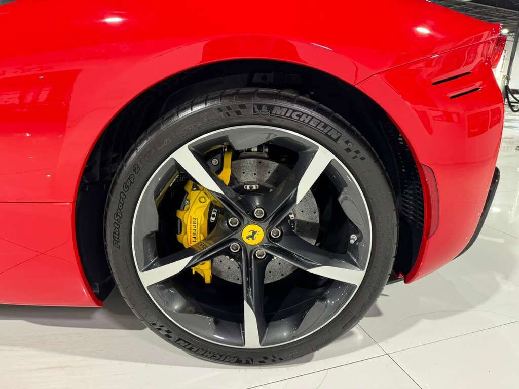 2022 Ferrari SF90 Spider Rosso Corsa paint, two-tone bodywork, carbon racing seats, forged wheels, carbon galore & MUCH MORE! Fort Lauderdale FL