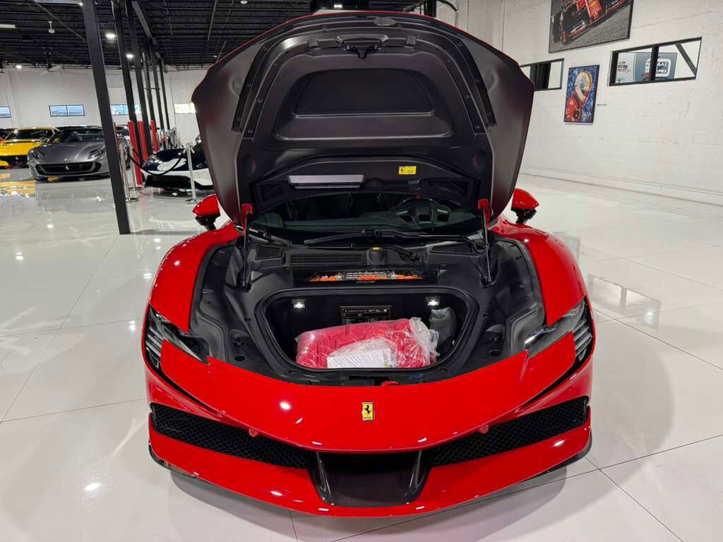 2022 Ferrari SF90 Spider Rosso Corsa paint, two-tone bodywork, carbon racing seats, forged wheels, carbon galore & MUCH MORE! Fort Lauderdale FL