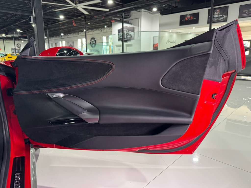 2022 Ferrari SF90 Spider Rosso Corsa paint, two-tone bodywork, carbon racing seats, forged wheels, carbon galore & MUCH MORE! Fort Lauderdale FL