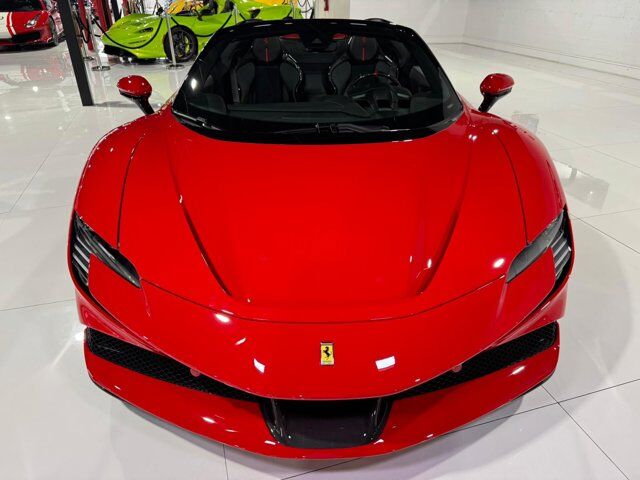 2022 Ferrari SF90 Spider Rosso Corsa paint, two-tone bodywork, racing seats w/ lifter, forged wheels,carbon galore AND MORE!! Fort Lauderdale FL