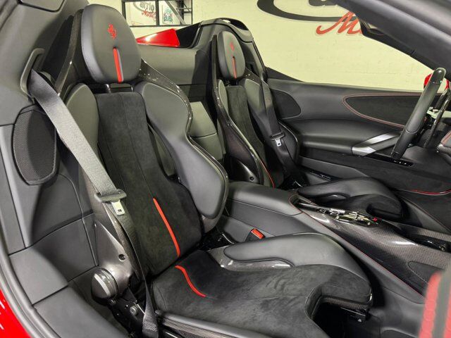 2022 Ferrari SF90 Spider Rosso Corsa paint, two-tone bodywork, racing seats w/ lifter, forged wheels,carbon galore AND MORE!! Fort Lauderdale FL