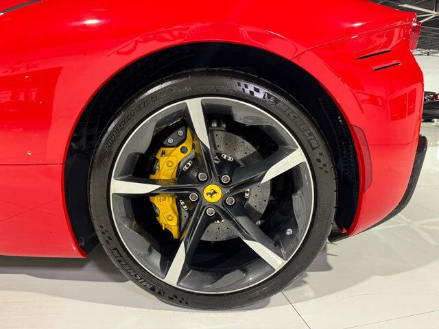 2022 Ferrari SF90 Spider Rosso Corsa paint, two-tone bodywork, racing seats w/ lifter, forged wheels,carbon galore AND MORE!! Fort Lauderdale FL
