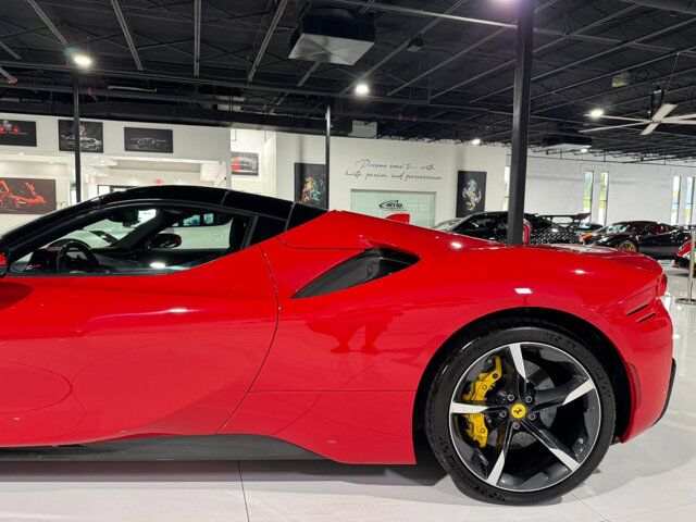 2022 Ferrari SF90 Spider Rosso Corsa paint, two-tone bodywork, racing seats w/ lifter, forged wheels,carbon galore AND MORE!! Fort Lauderdale FL