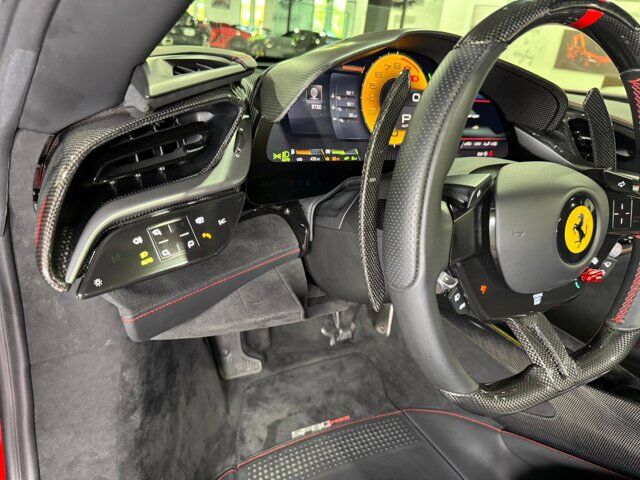 2022 Ferrari SF90 Spider Rosso Corsa paint, two-tone bodywork, racing seats w/ lifter, forged wheels,carbon galore AND MORE!! Fort Lauderdale FL